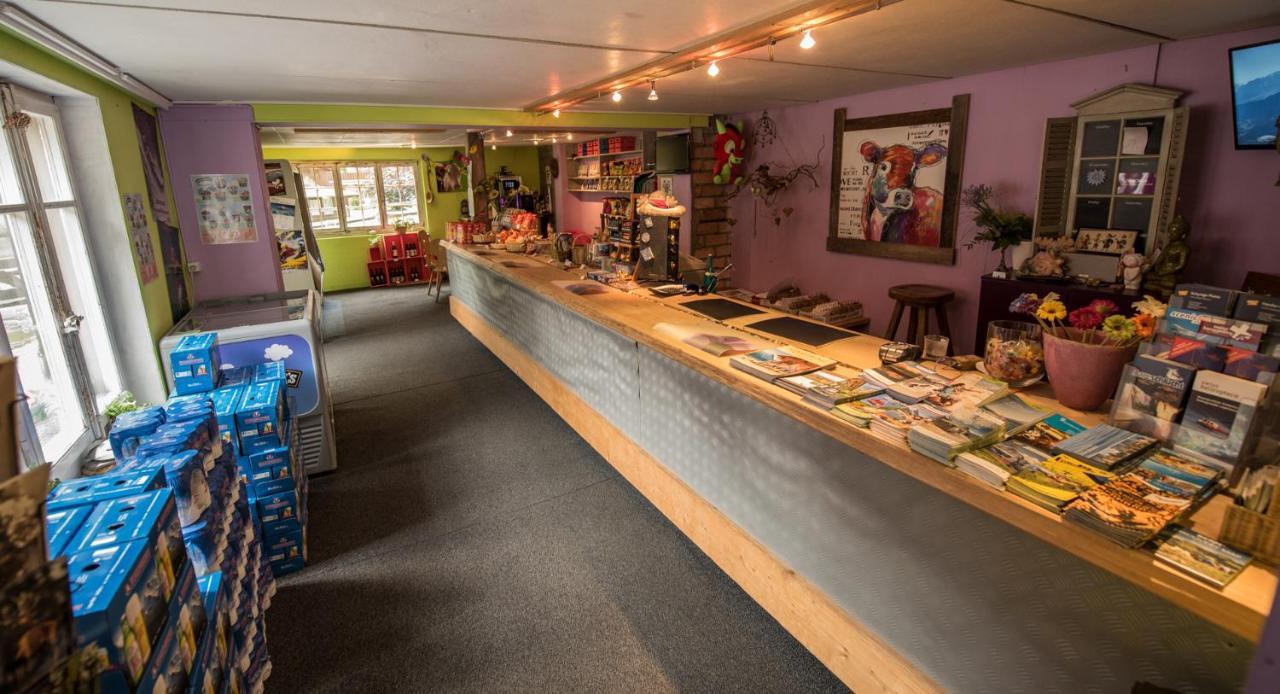 Schutzenbach Backpackers For Adults 18-35 Hostel Lauterbrunnen Buitenkant foto